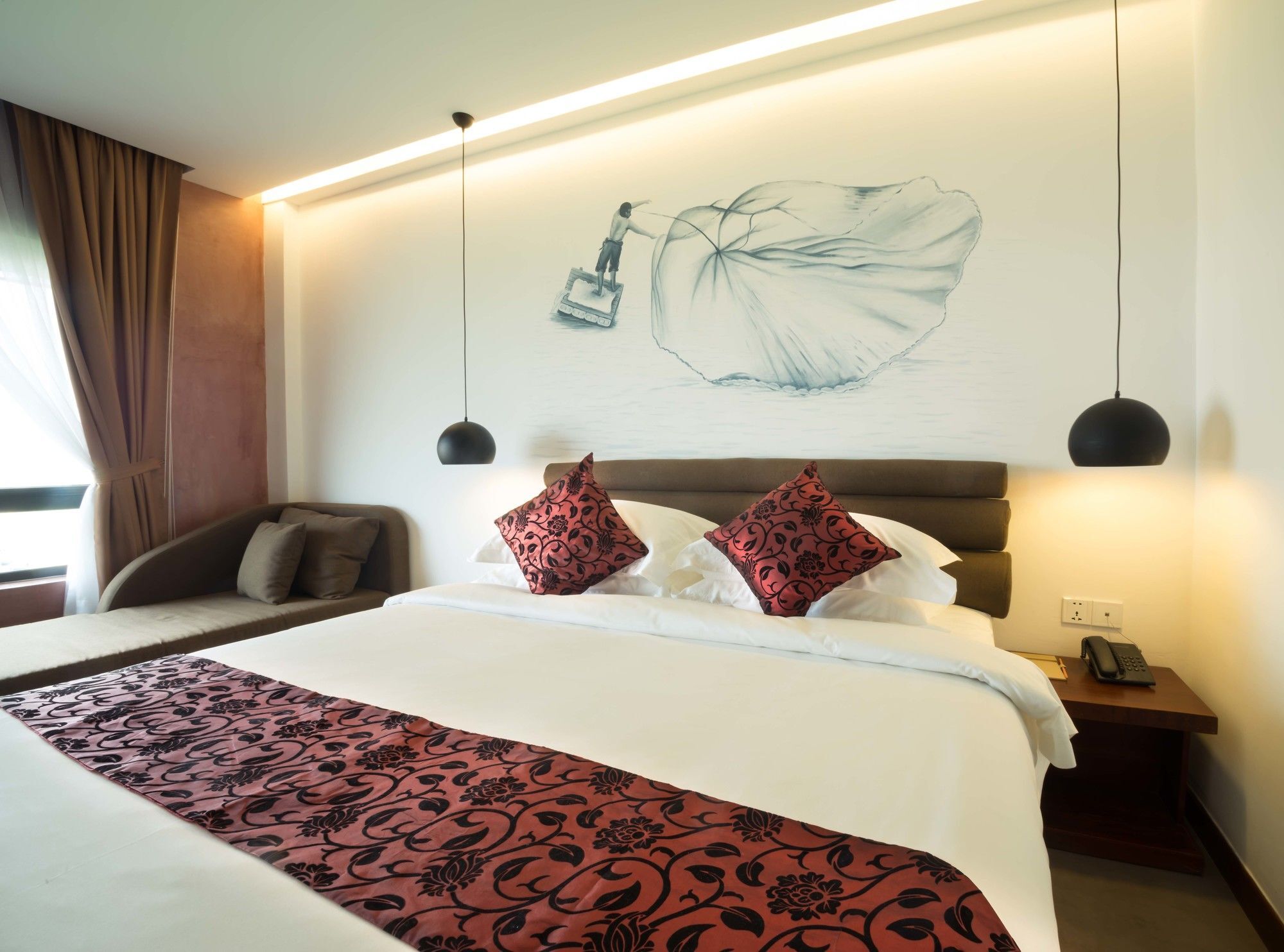 Almond Hotel Bassac River Phnom Penh Exteriör bild